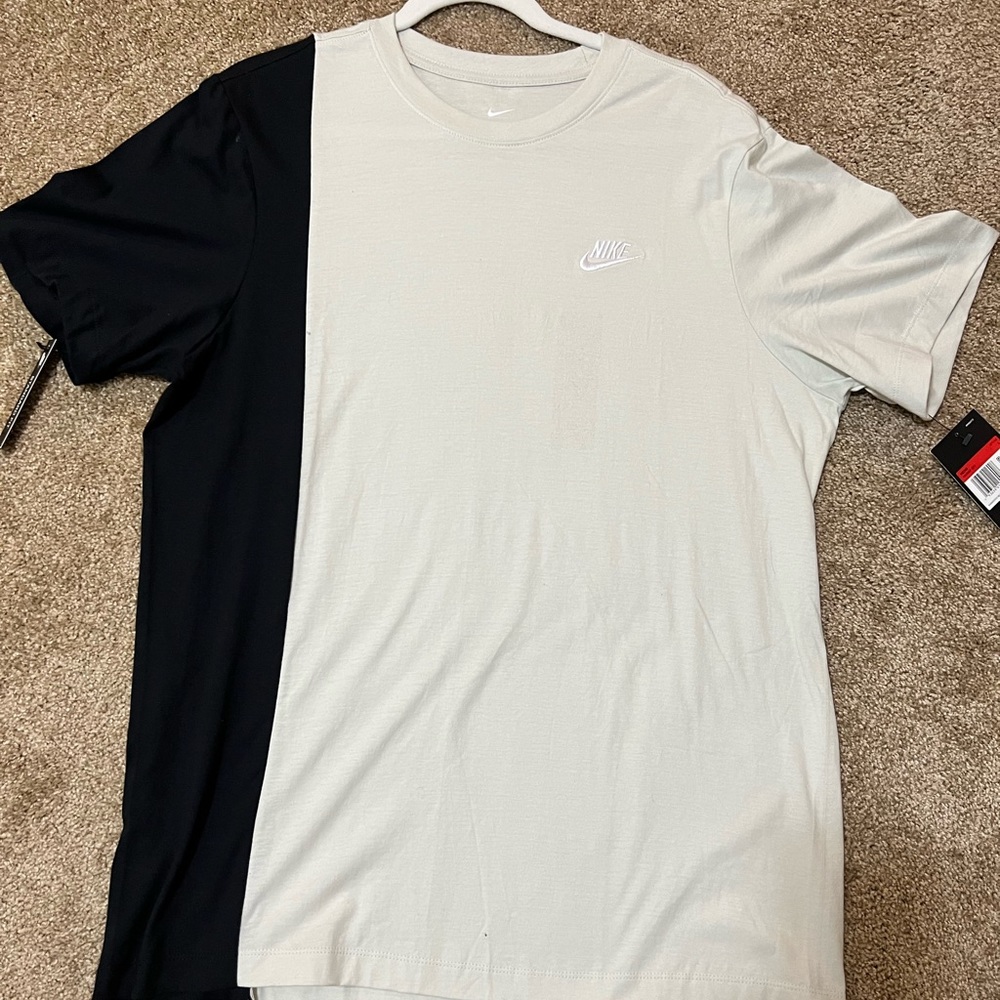 Nike tee